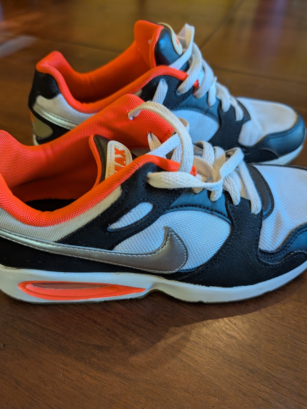 Nike Air Max Coliseum Racer Shoes, Size 7